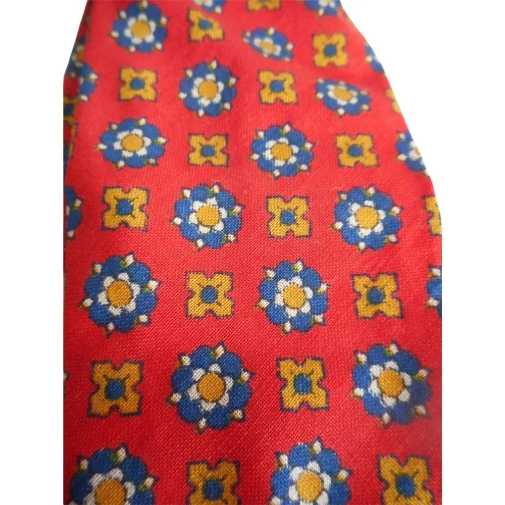 Vintage tie from